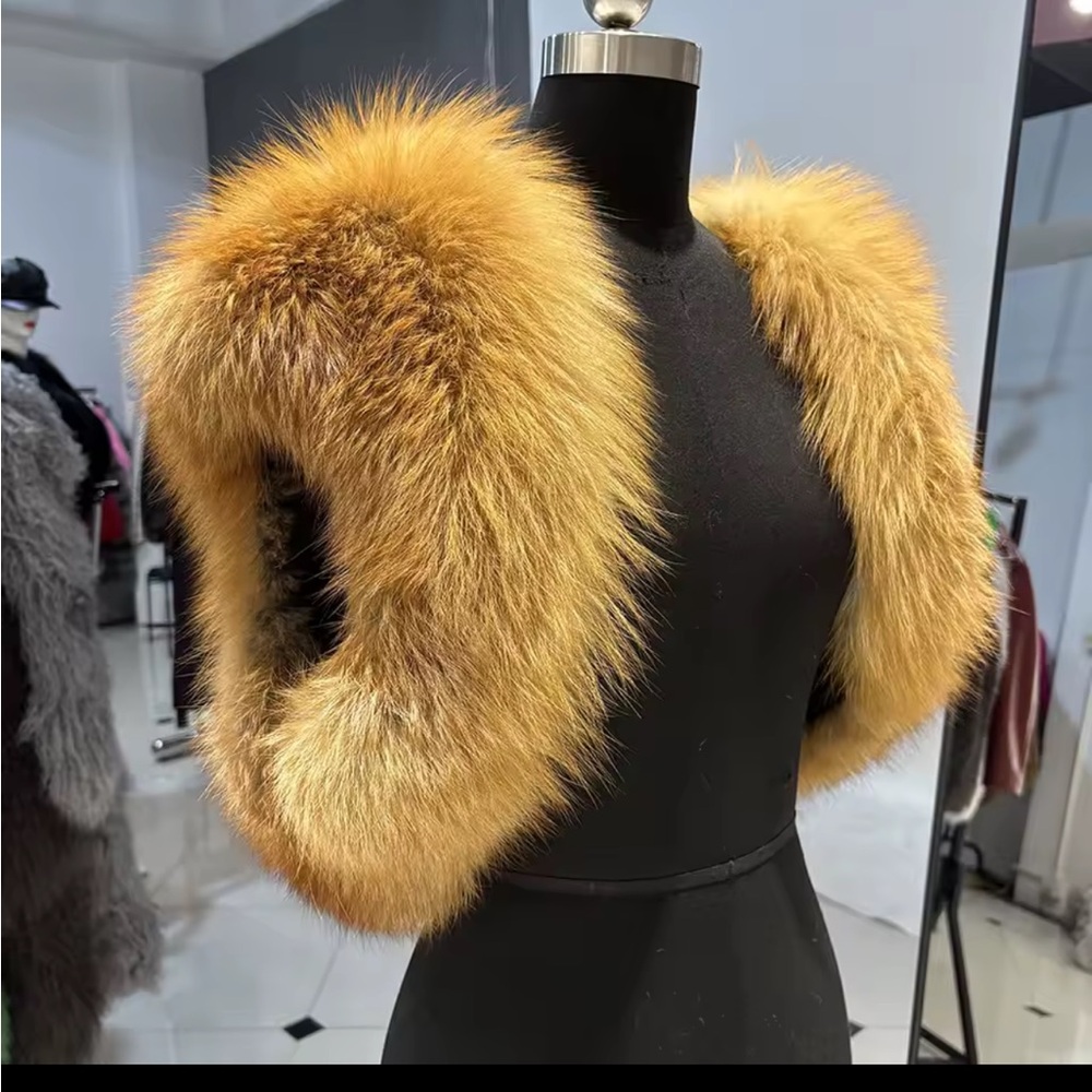 Women's Genuine Red Fox
 Fur Vest - Golden Brown